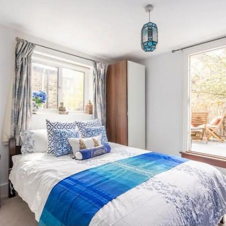 לונדון Stylish Room With Private Bath & Terrace In Super Central Clapham Junction Minutes From Victoria, Waterloo מראה חיצוני תמונה